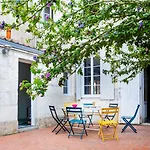 Grande Maison Bourgeoise Avec Jardin - Centre - Chic & Moderne - Ideal Famille & Amis Vendégház Surgères