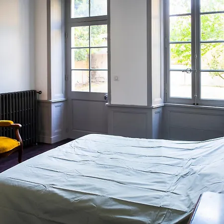 Grande Maison Bourgeoise Avec Jardin - Centre - Chic & Moderne - Ideal Famille & Amis בית הארחה *