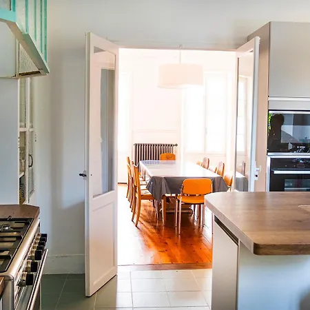 Grande Maison Bourgeoise Avec Jardin - Centre - Chic & Moderne - Ideal Famille & Amis בית הארחה *